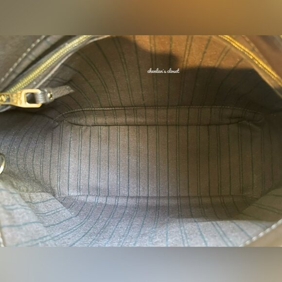 🔥Authentic Louis Vuitton Monogram Empreinte Audacieuse PM Hobo bag - Picture 7 of 16